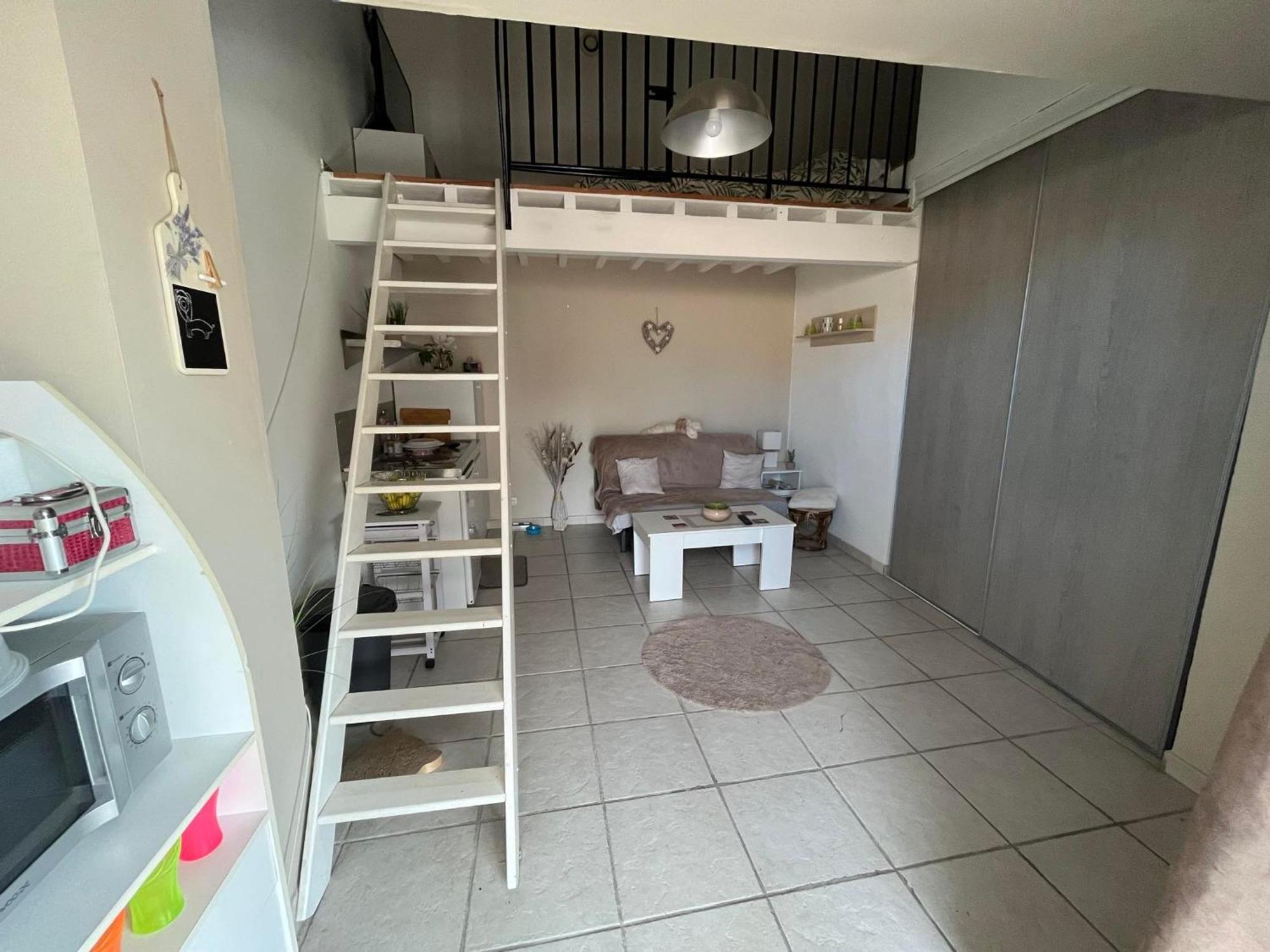 Homestay Maison De Village Caumont-sur-Durance
